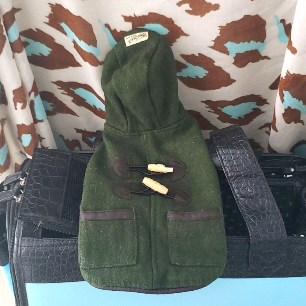 Dog semi wool coat with a silky like lining